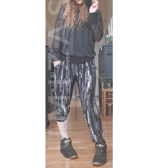 🔖Unbranded Lightly Sheer Balloon Jogger Pants - Picture 2 of 7